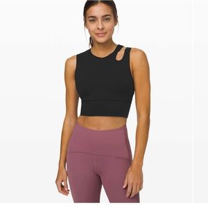 Lululemon Mastered Motion Cropped Tank
